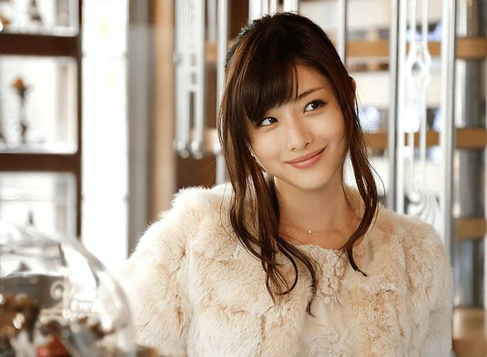石原里美二胎出生,石原里美出生时间